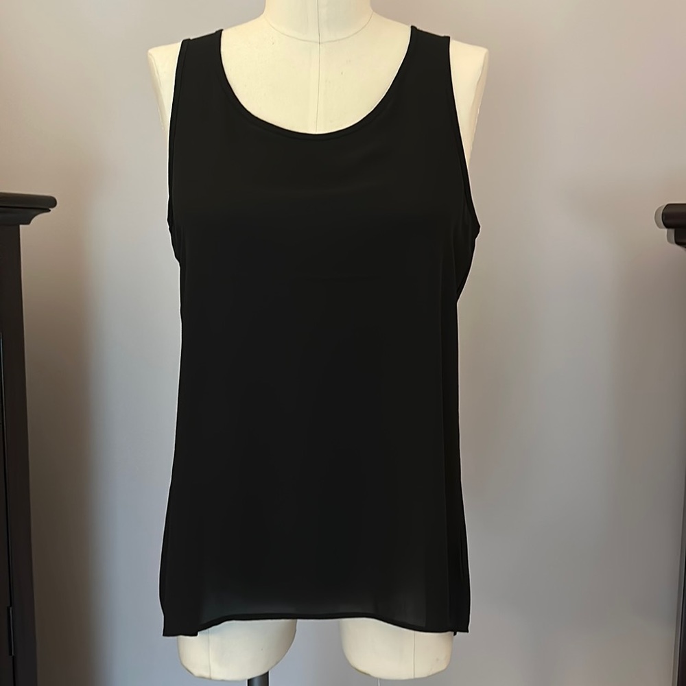 NWT Express open back top